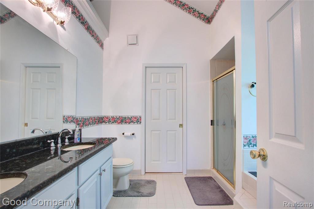 864 Preswick Court Rochester Hills, MI 48307 - Photo 31 of 47