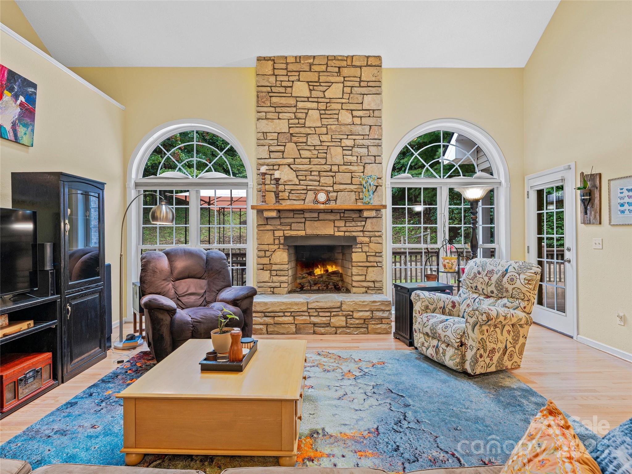 808 Old Fort Road Fairview, NC 28730 - Photo 4 of 39