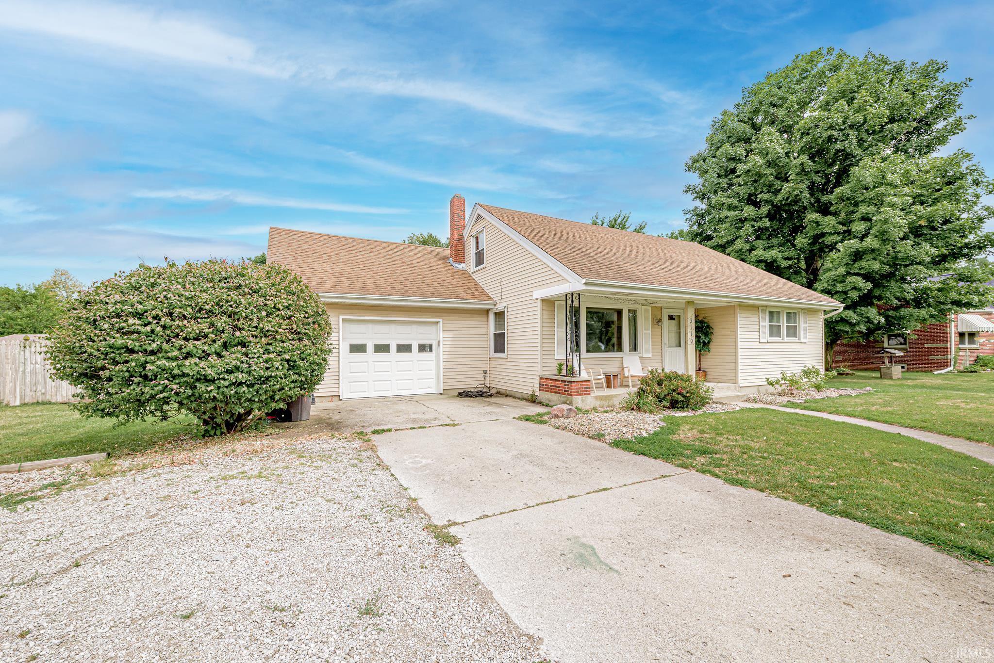 3110 Sand Point Road Fort Wayne, IN 46809 - Photo 3 of 36