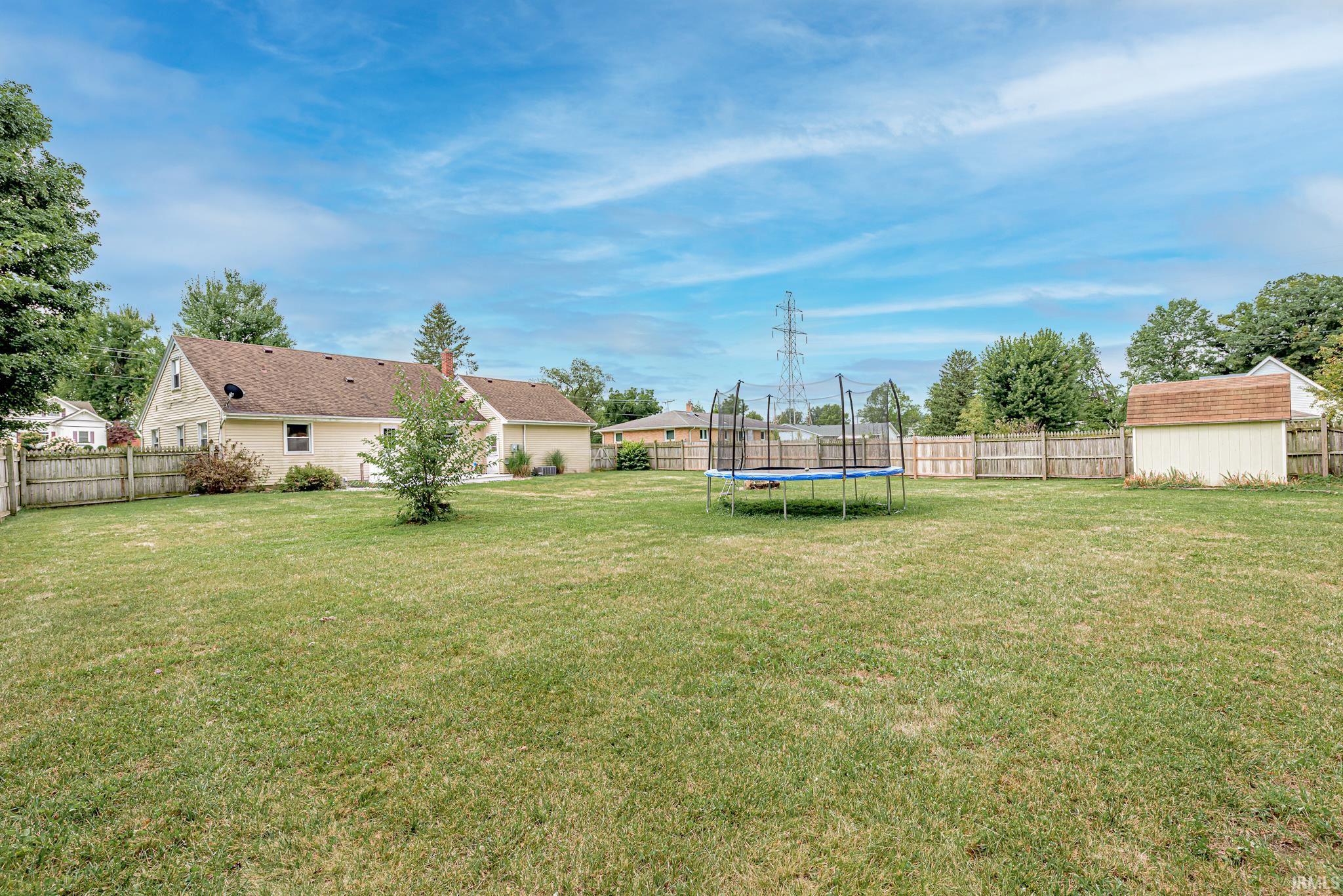3110 Sand Point Road Fort Wayne, IN 46809 - Photo 9 of 36