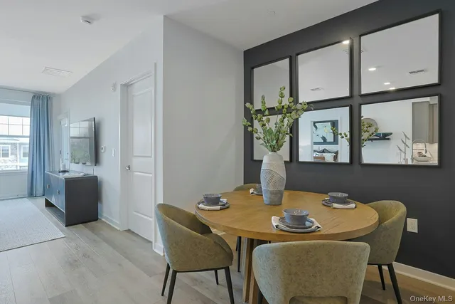 $3,895 | 5105 Lucy Court, Unit 5105, Pearl River, NY 10965