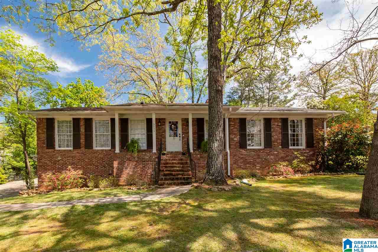 3333 Chartwell Road Hoover, AL 35226 - Photo 1 of 37