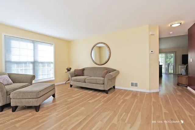 $345,000 | 1214 Jerome Court, Antioch, IL 60002