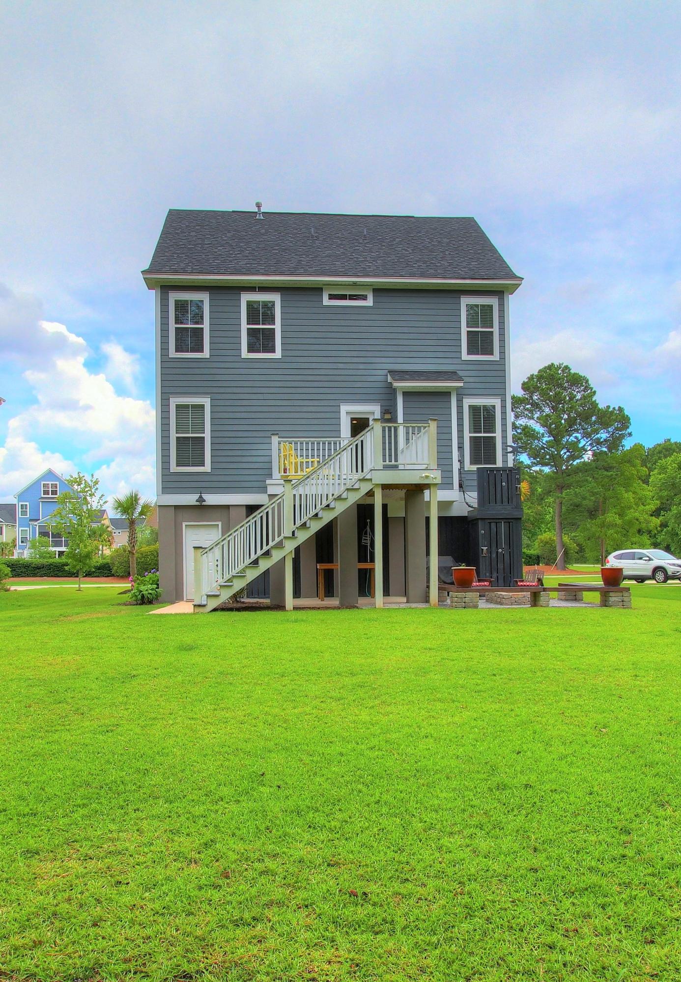 1057 Victoria Road Charleston, SC 29492 - Photo 4 of 48 1057 Victoria Road (7)