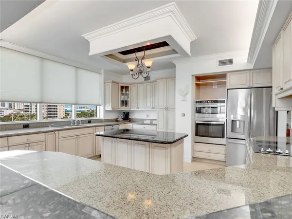 $12,000 | 1070 South Collier Boulevard, Unit 507, Marco Island, FL 34145