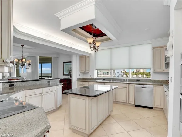 $12,000 | 1070 South Collier Boulevard, Unit 507, Marco Island, FL 34145