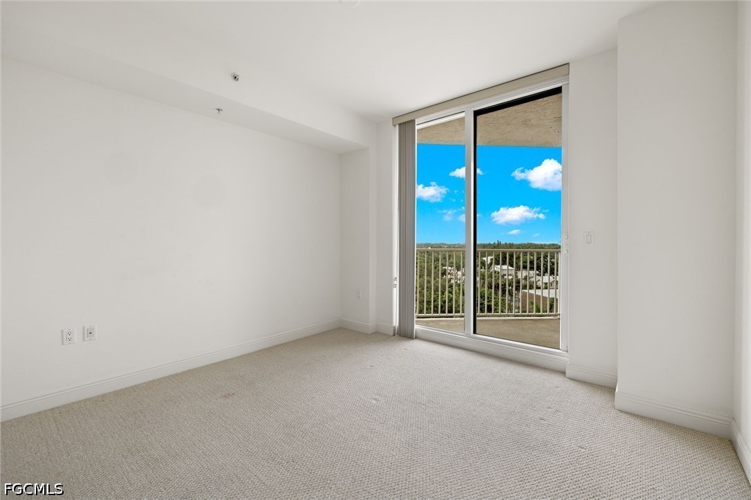 2090 West First Street, Unit 810 Fort Myers, FL 33901 - Photo 20 of 39