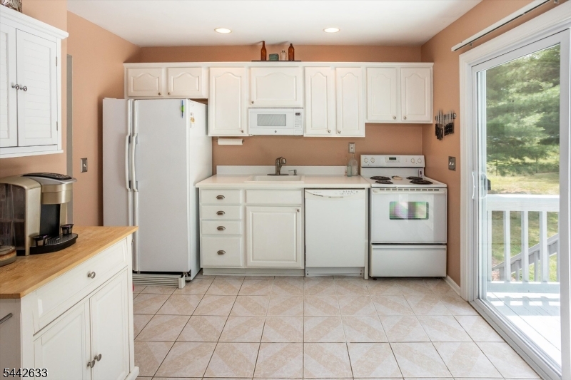 25 Kenmar Road Budd Lake, NJ 07828 - Photo 9 of 26