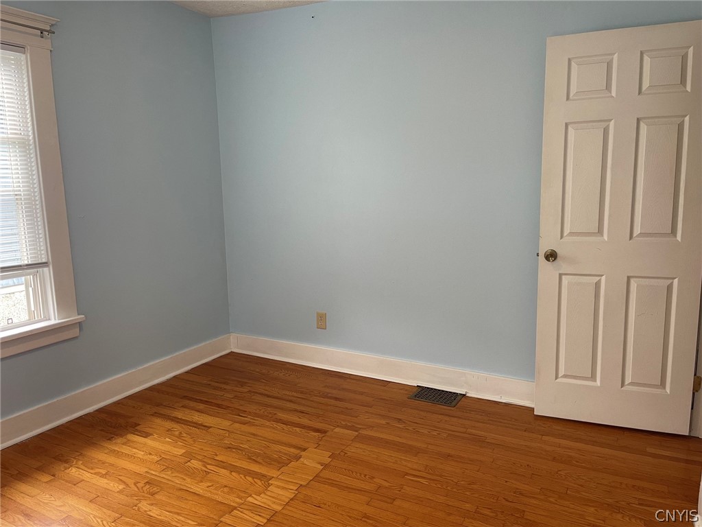 582 Elizabeth Street Oneida, NY 13421 - Photo 26 of 34 Bedroom