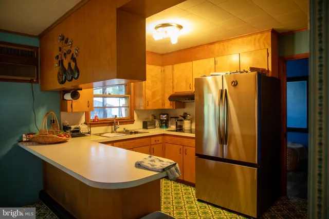 a view of a yard with an outdoor space