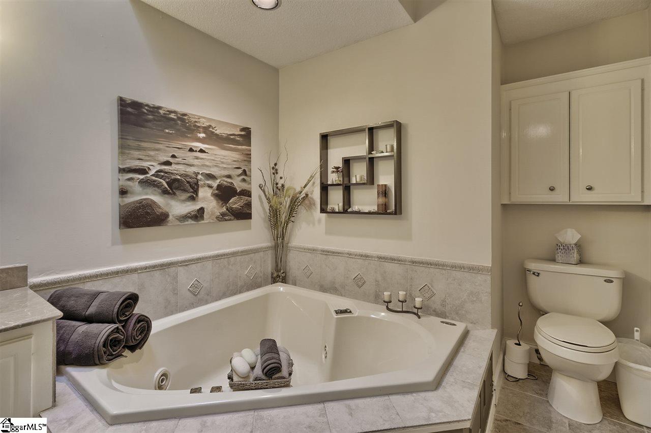 209 Longleaf Road Spartanburg, SC 29301 - Photo 22 of 35 Gallery Image 22