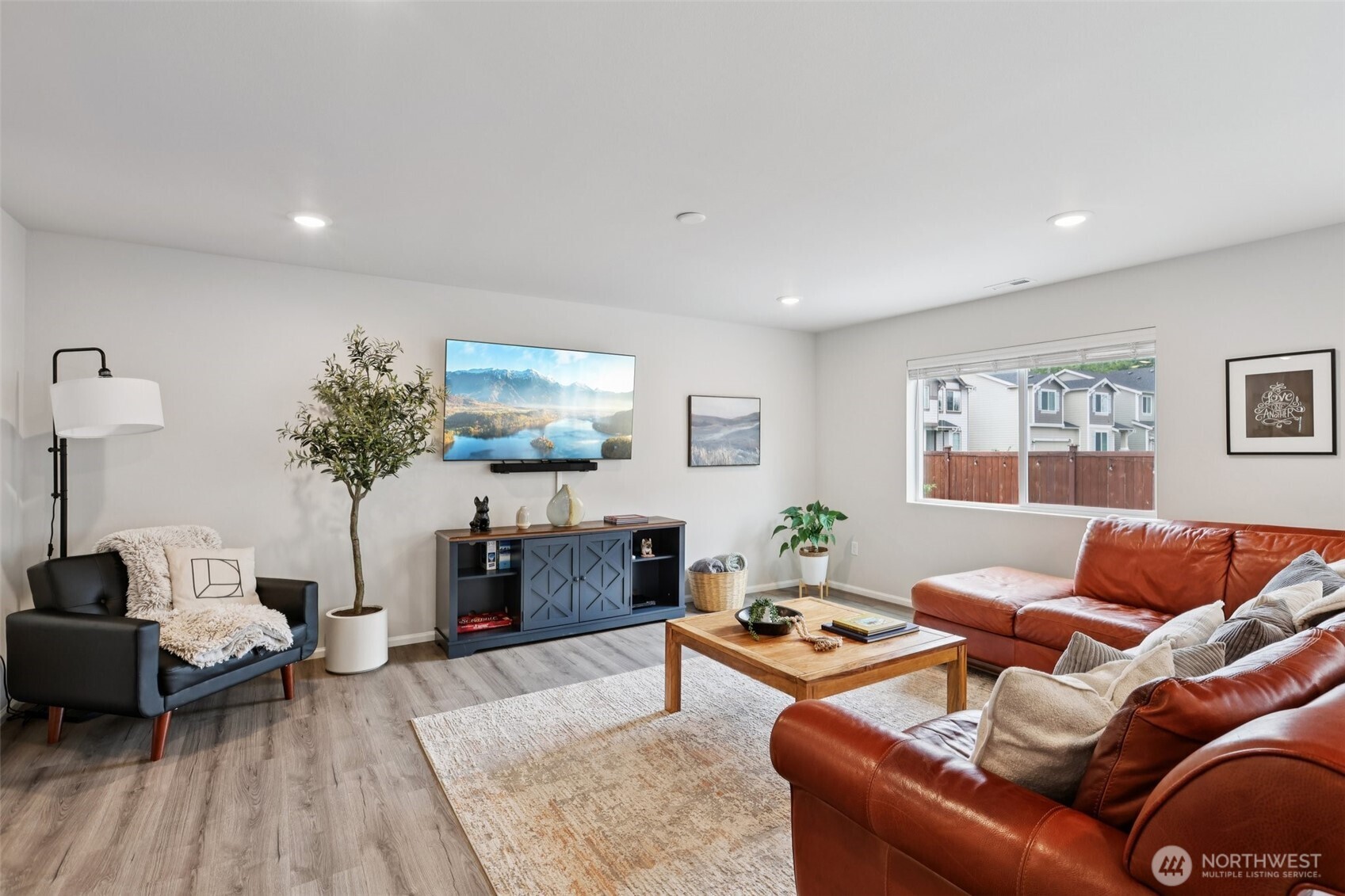 1423 Cascade Street Sultan, WA 98294 - Photo 6 of 37