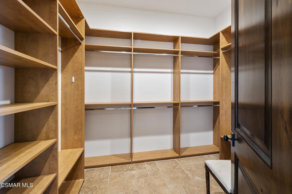3049 Ventavo Road Moorpark, CA 93021 - Photo 34 of 81 Gallery Image 34