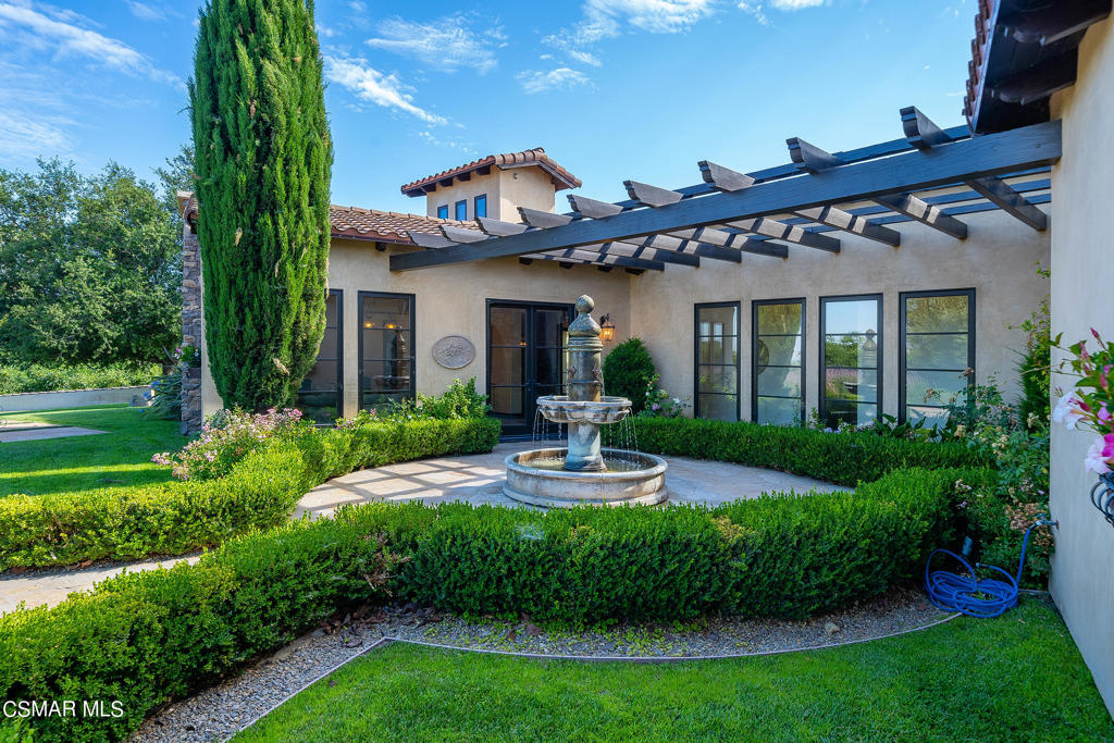 3049 Ventavo Road Moorpark, CA 93021 - Photo 6 of 81 Gallery Image 6