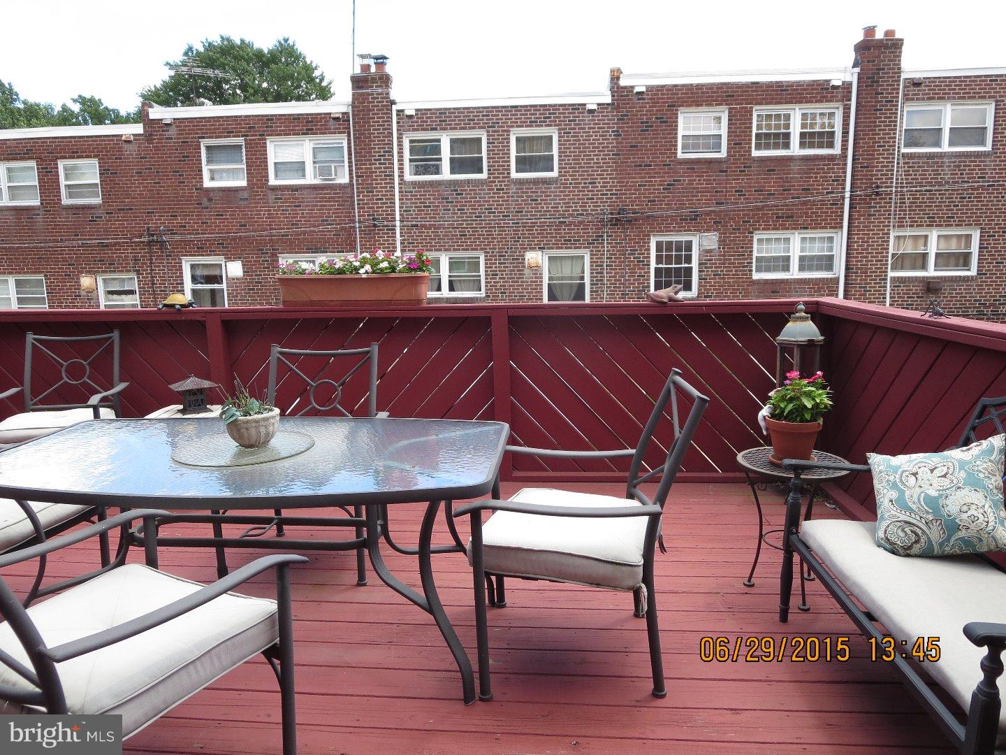 3716 Lankenau Road Philadelphia, PA 19131 - Photo 12 of 22 Deck