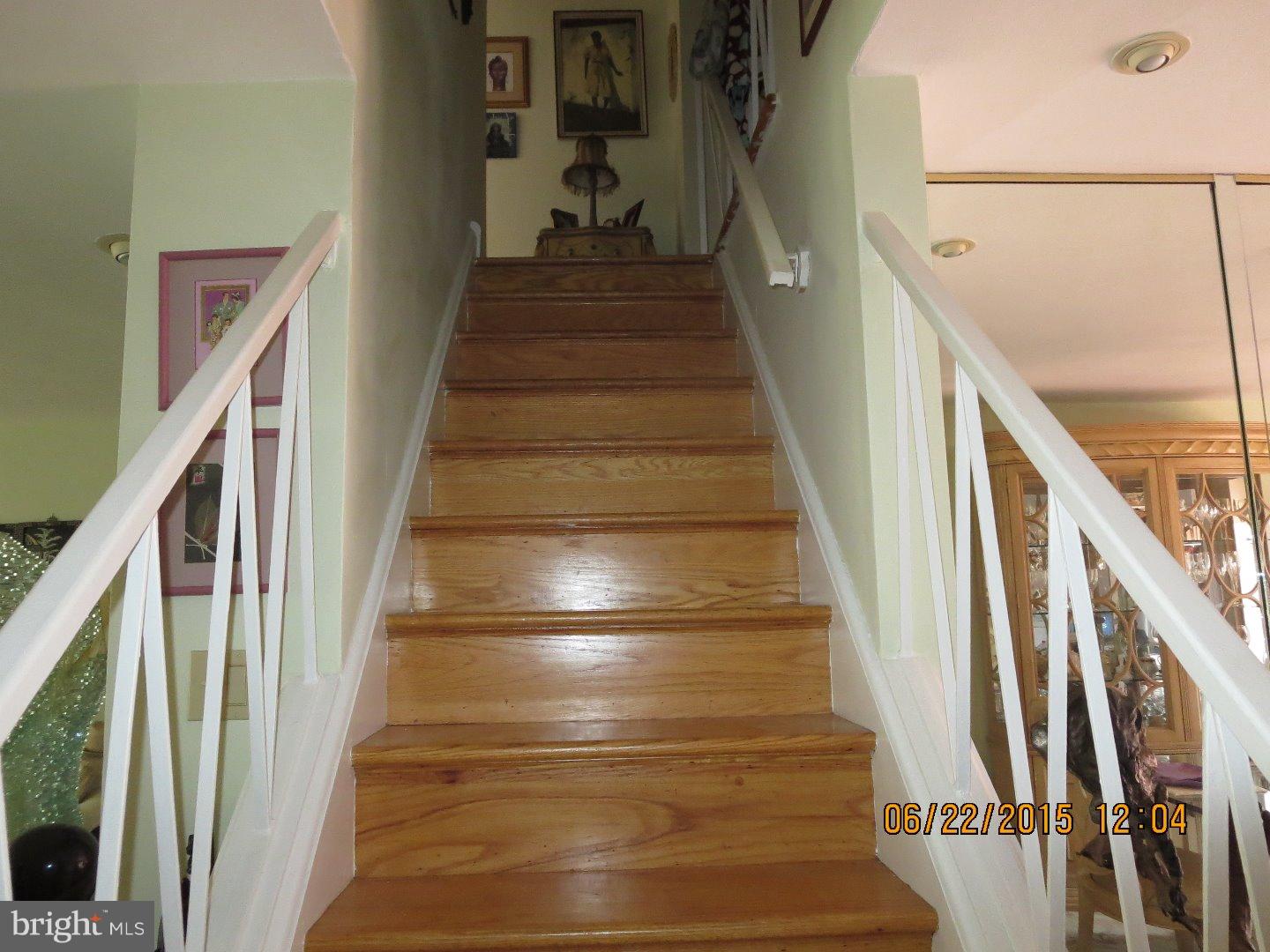 3716 Lankenau Road Philadelphia, PA 19131 - Photo 13 of 22 Hallway