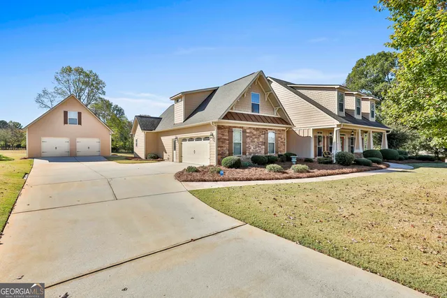 $659,900 | 18 Lake View Court, Senoia, GA 30276