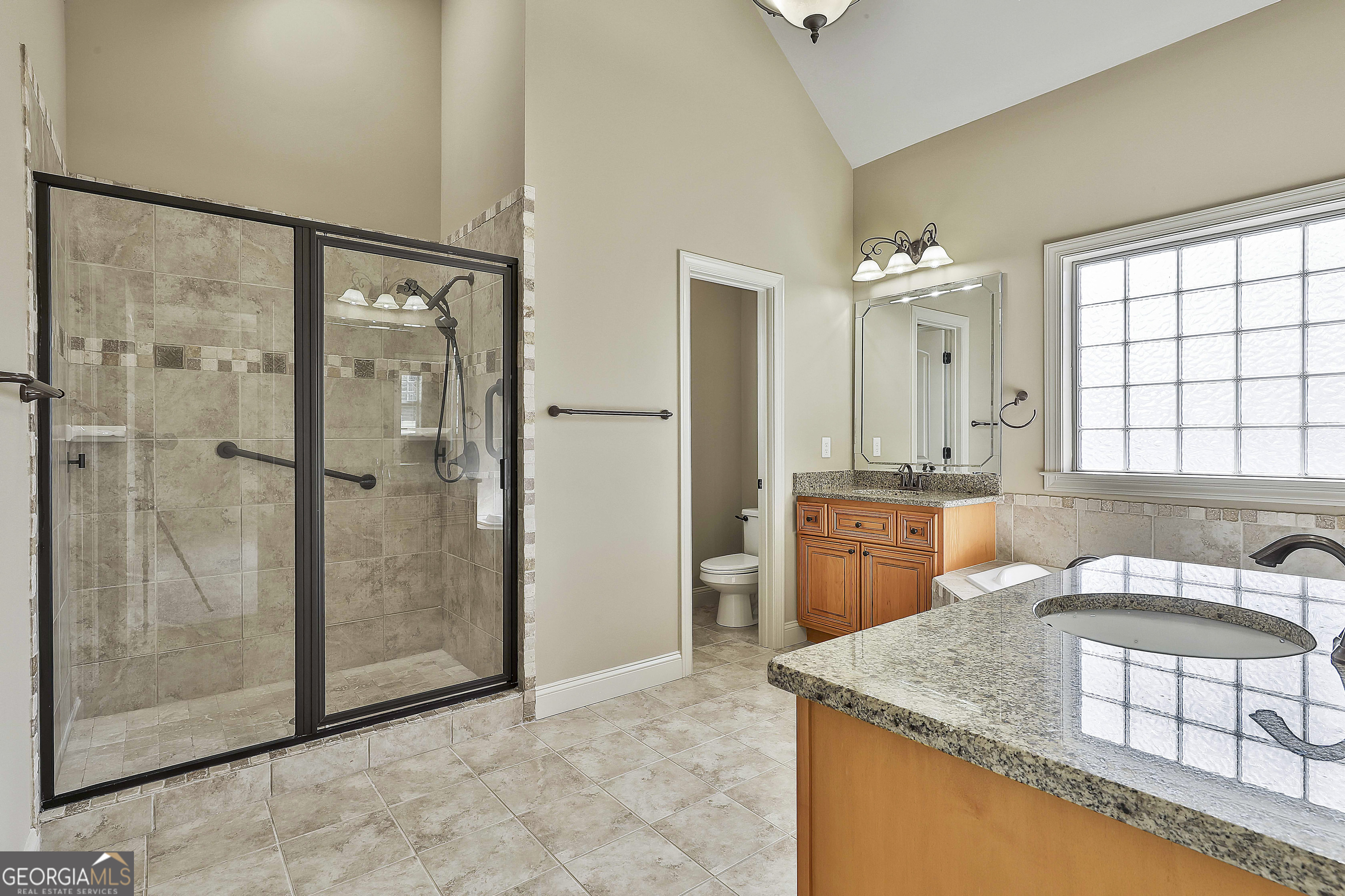 18 Lake View Court Senoia, GA 30276 - Photo 25 of 53 Master Bath