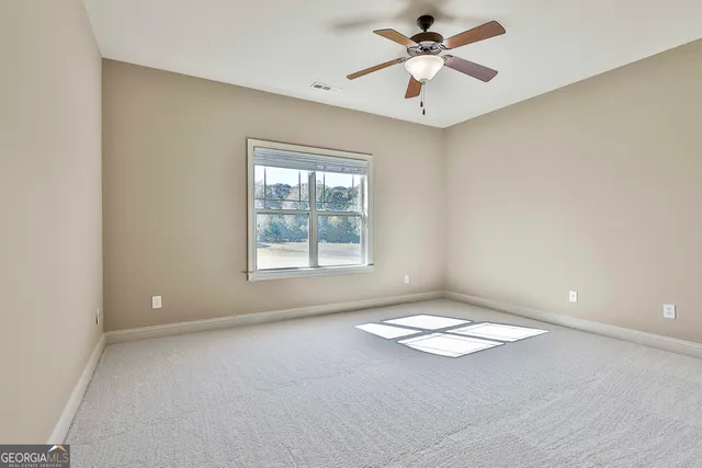 $659,900 | 18 Lake View Court, Senoia, GA 30276