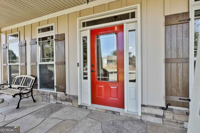 $659,900 | 18 Lake View Court, Senoia, GA 30276