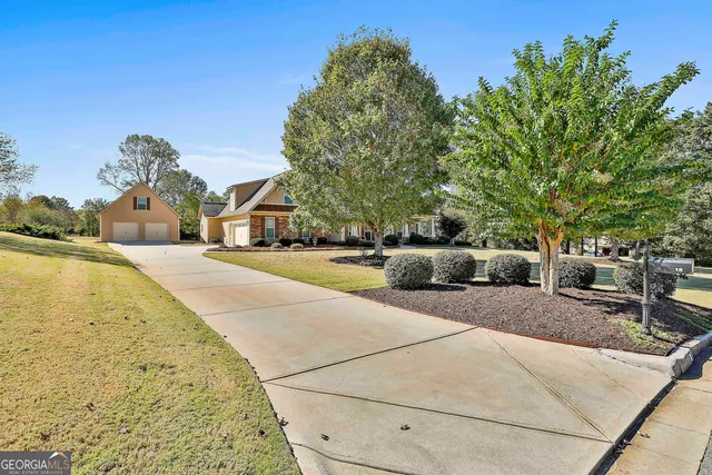 $659,900 | 18 Lake View Court, Senoia, GA 30276