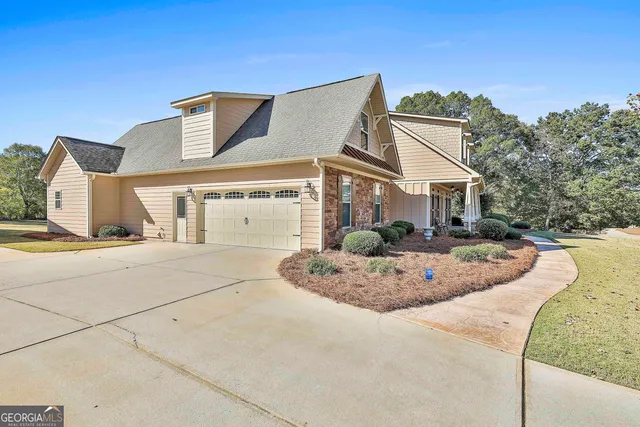 $659,900 | 18 Lake View Court, Senoia, GA 30276