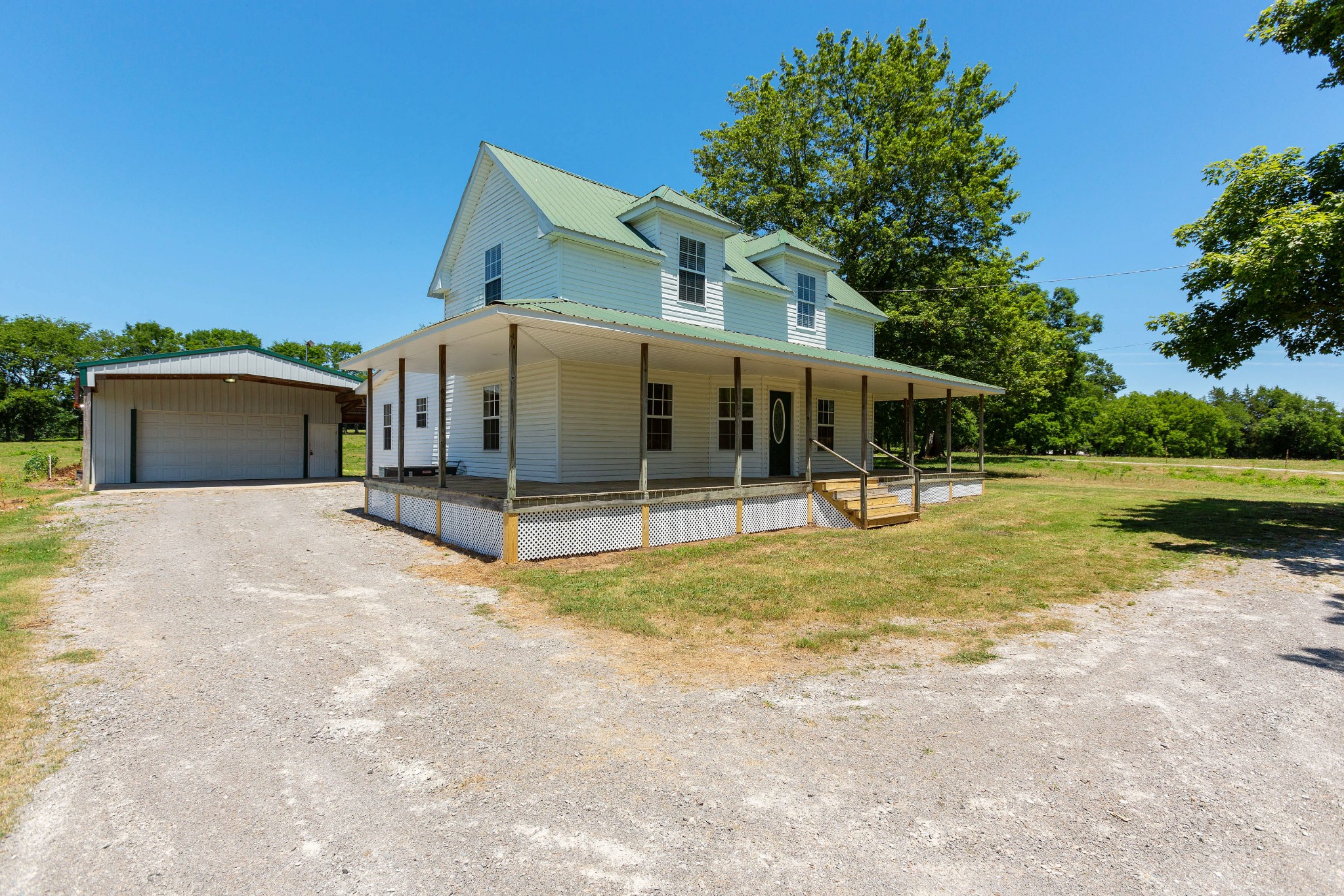 2440 Beasley Road Chapel Hill, TN 37034 - Photo 2 of 23 Gallery Image 2