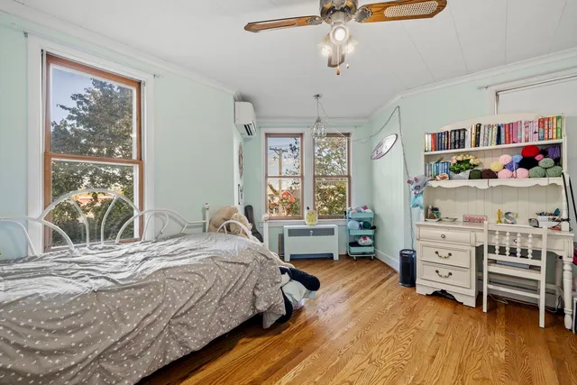 $335,000 | 202 Hickory Street, New Lenox, IL 60451