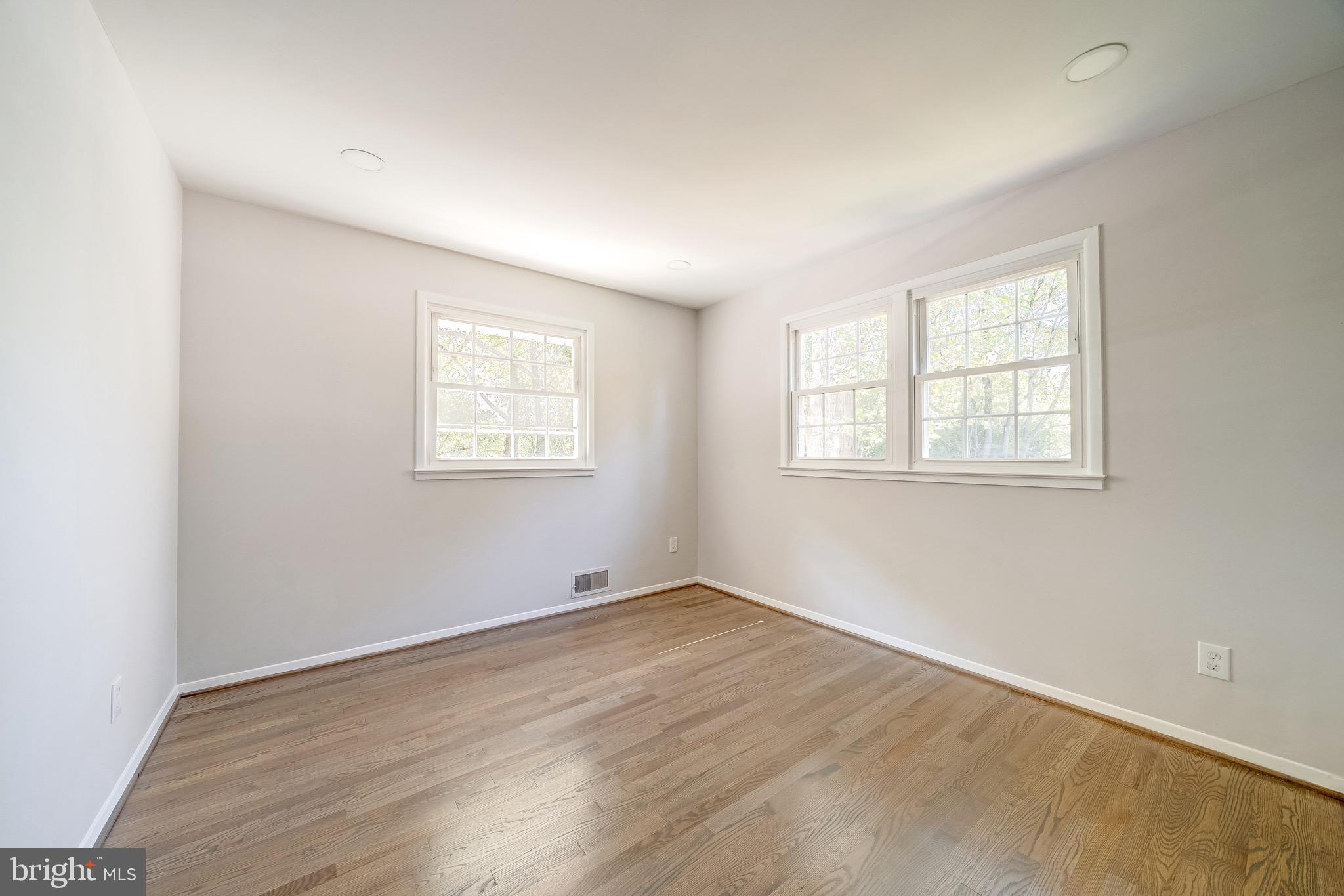 5414 Inverchapel Road Springfield, VA 22151 - Photo 16 of 34