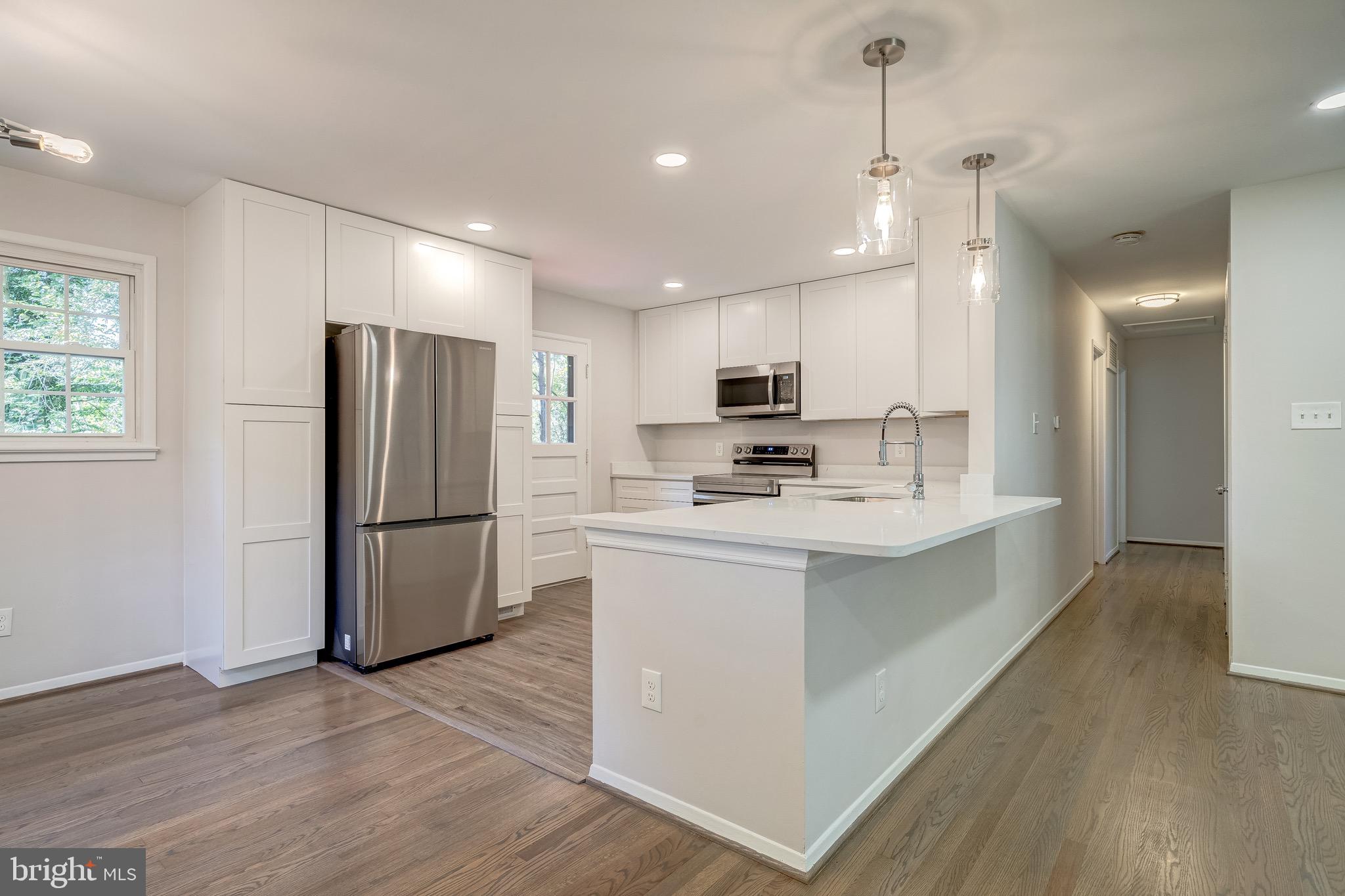 5414 Inverchapel Road Springfield, VA 22151 - Photo 10 of 34