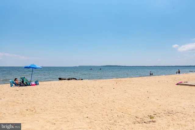 $2,700 | 933 Golden W Way, Lusby, MD 20657