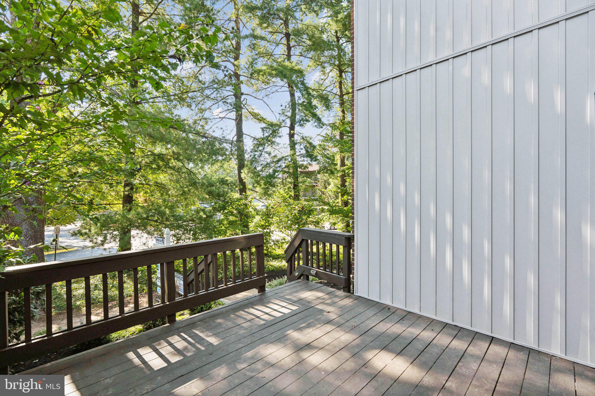 2101 Colts Neck Court Reston, VA 20191 - Photo 3 of 41 Gallery Image 3