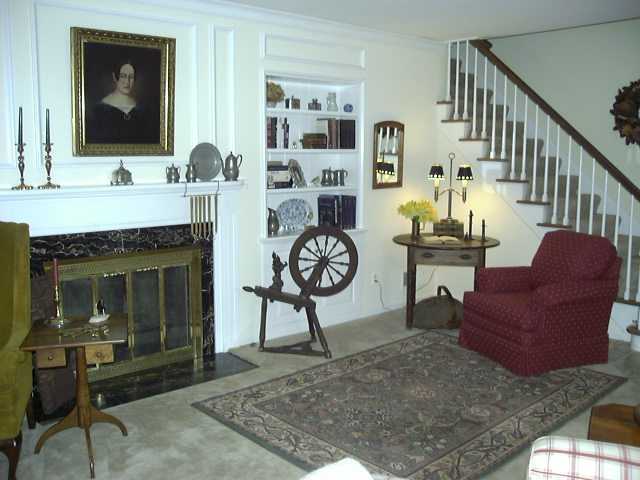 2632 Kent Road Columbus, OH 43221 - Photo 2 of 10