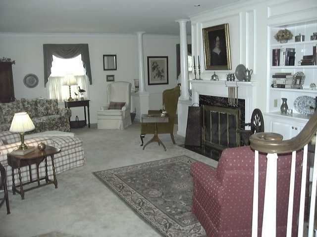 2632 Kent Road Columbus, OH 43221 - Photo 3 of 10