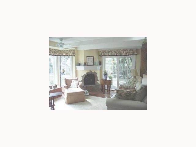 2632 Kent Road Columbus, OH 43221 - Photo 6 of 10