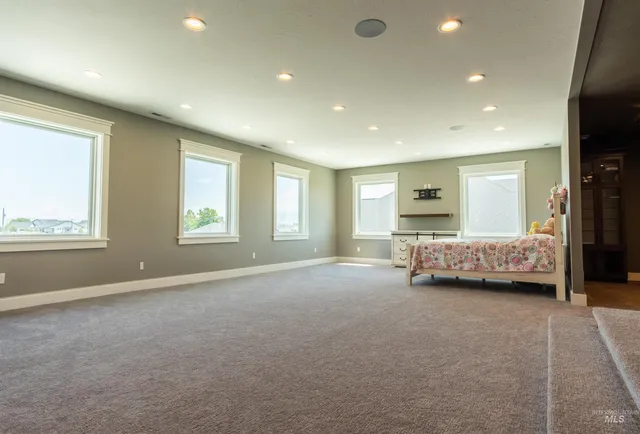 $1,670,000 | 204 South 82nd Street East, Burley, ID 83318