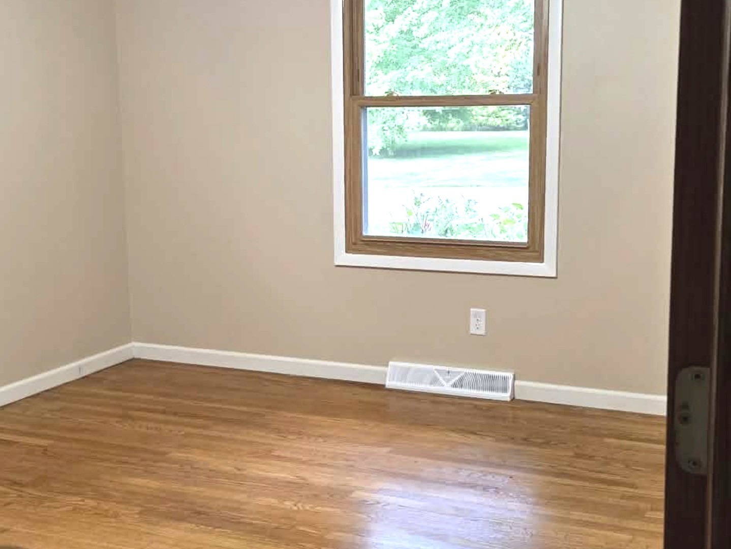 3020 Southbridge Road Rockford, IL 61114 - Photo 5 of 17