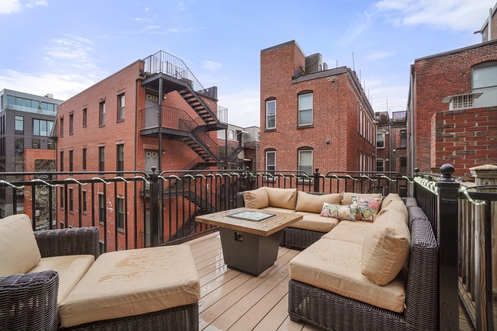 1 Worcester Square, Unit 2 Boston, MA 02118 - Photo 11 of 30