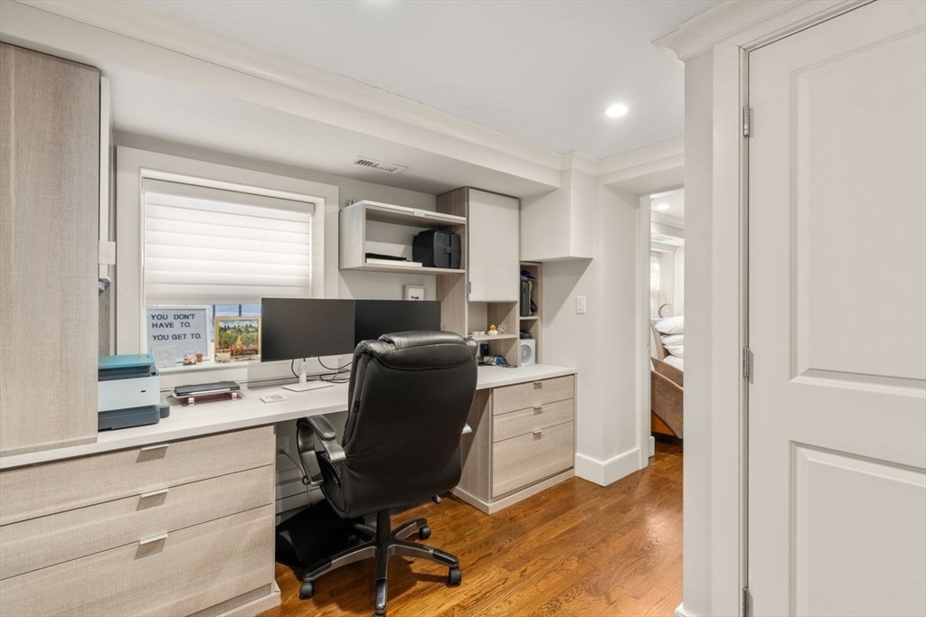 1 Worcester Square, Unit 2 Boston, MA 02118 - Photo 19 of 30