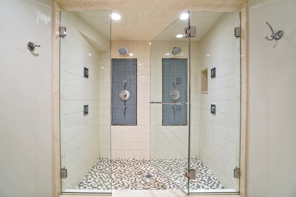 1 Worcester Square, Unit 2 Boston, MA 02118 - Photo 23 of 30