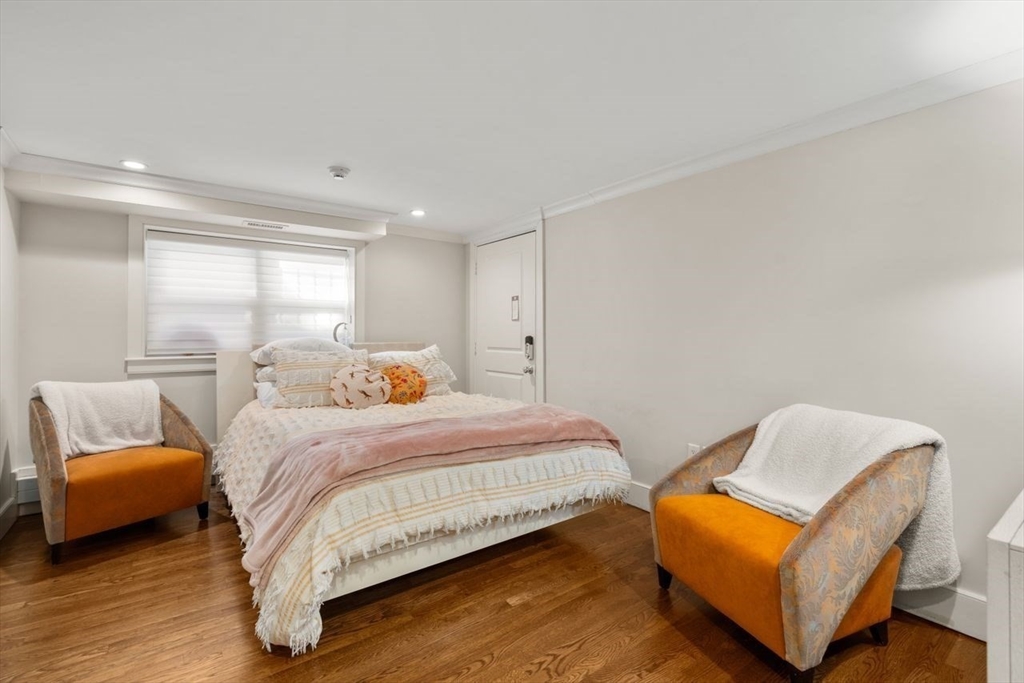 1 Worcester Square, Unit 2 Boston, MA 02118 - Photo 24 of 30