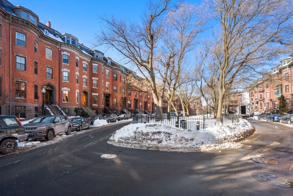 1 Worcester Square, Unit 2 Boston, MA 02118 - Photo 29 of 30