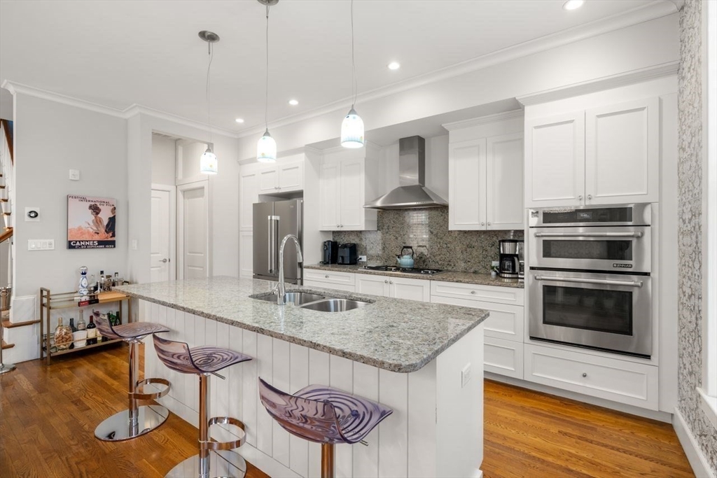 1 Worcester Square, Unit 2 Boston, MA 02118 - Photo 5 of 30