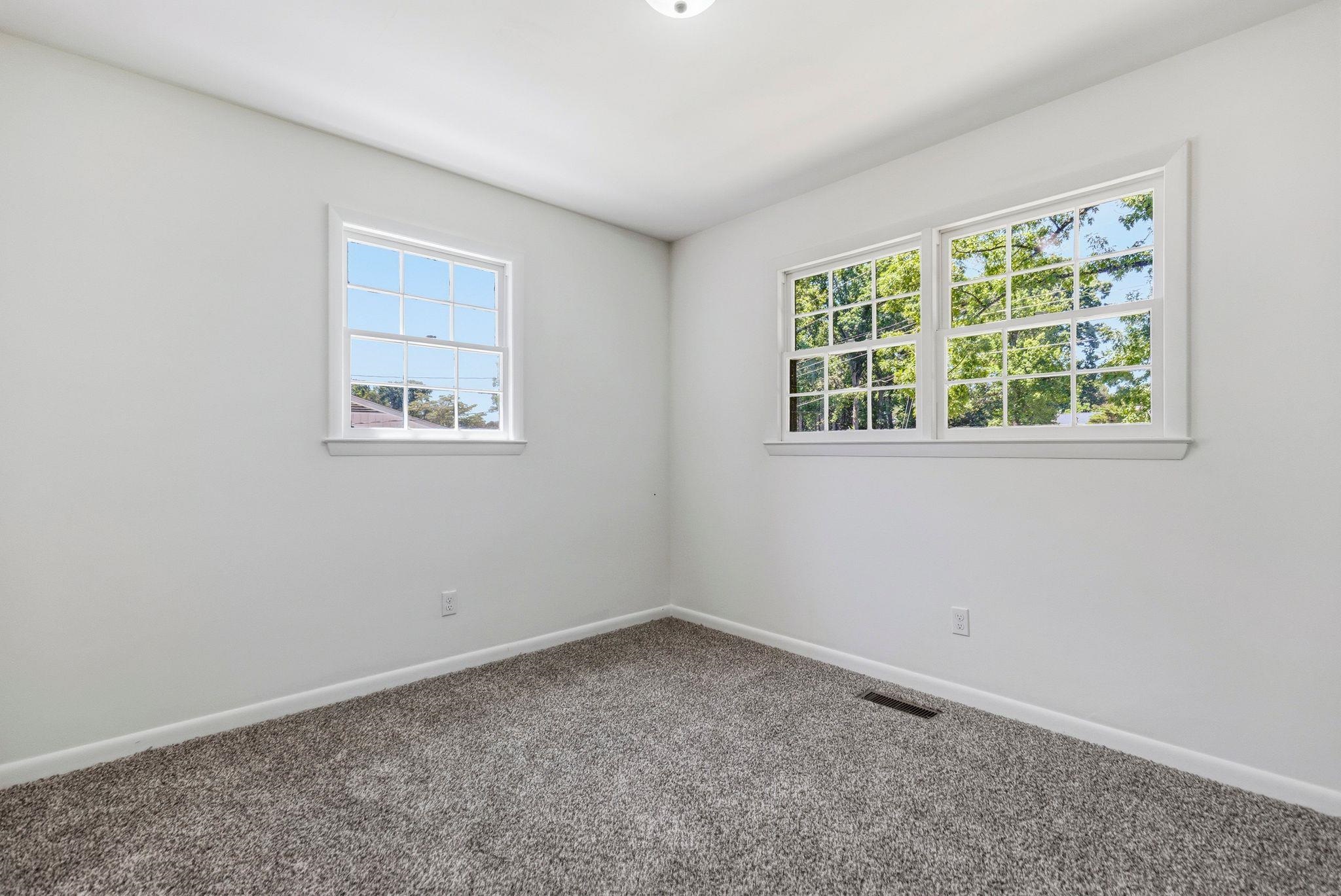 131 Ridgeway Road Spartanburg, SC 29301 - Photo 35 of 49 Gallery Image 35
