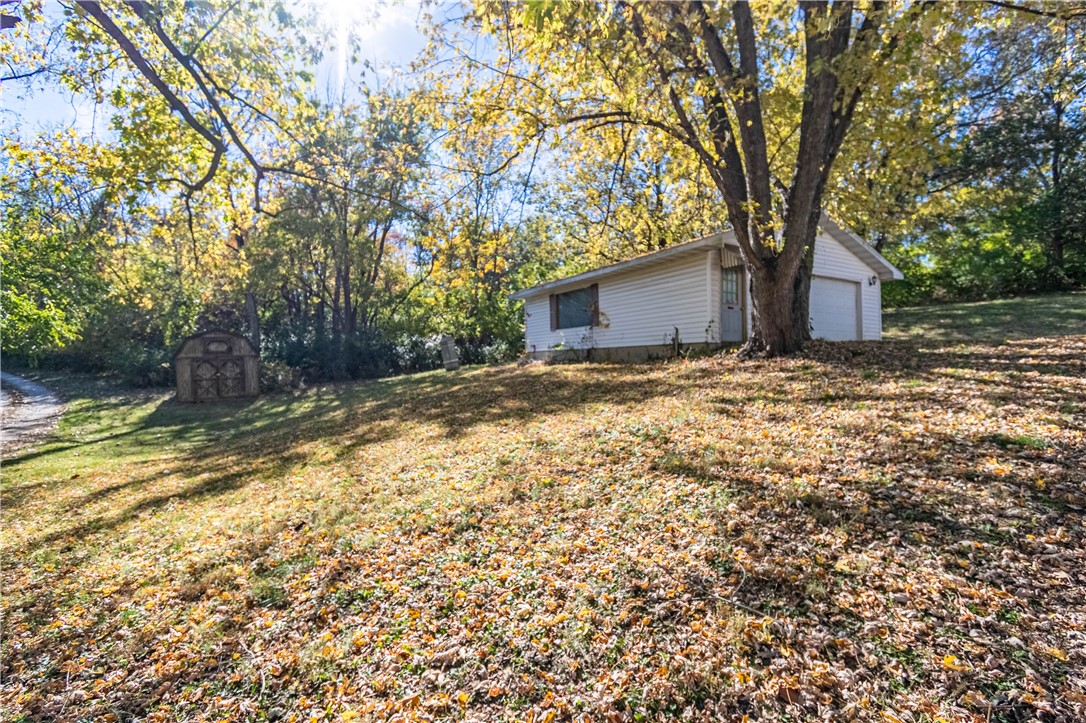 545 East Grove Road Decatur, IL 62521 - Photo 24 of 25
