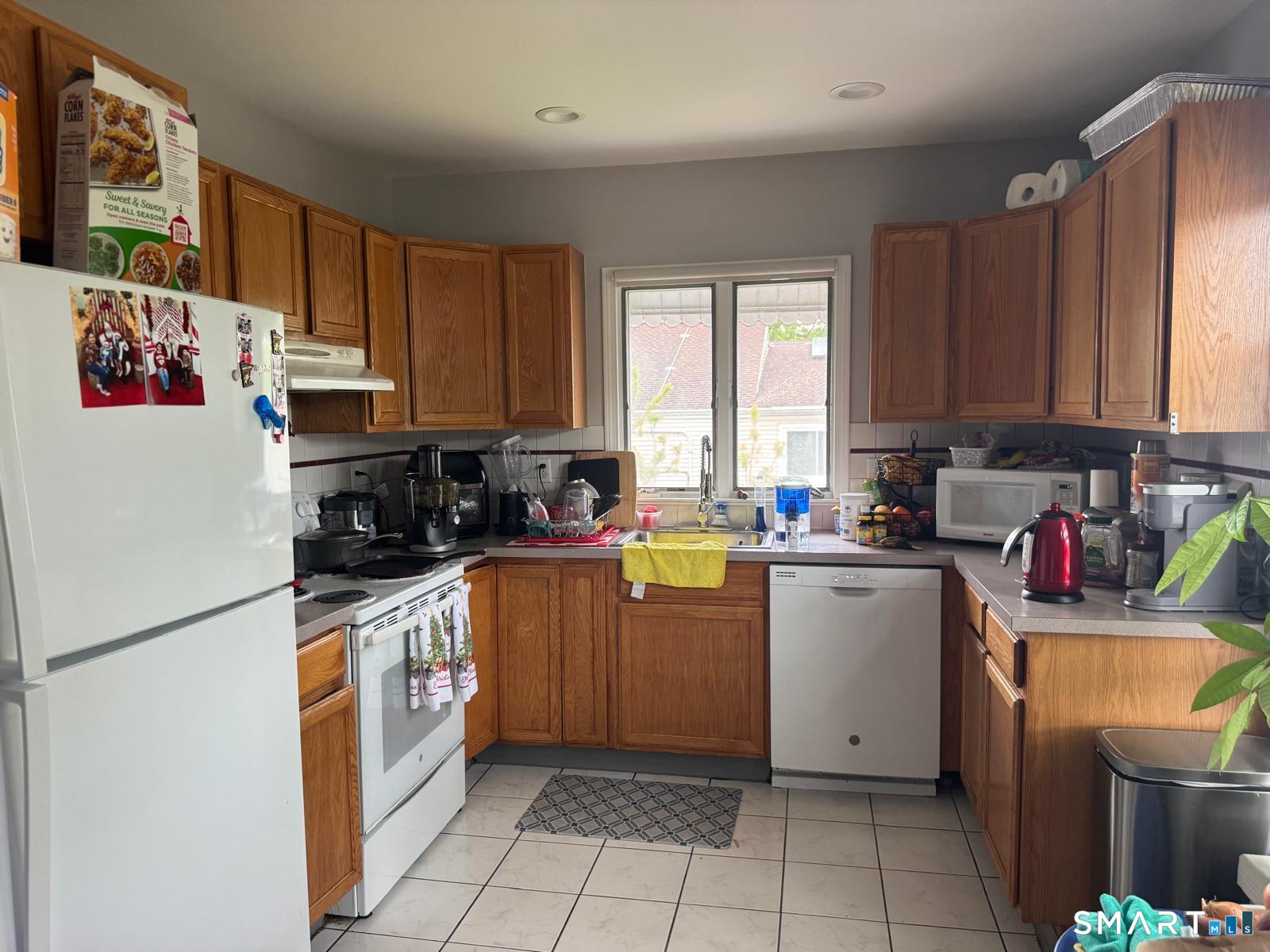 15 Rose Street, Unit 2 Stamford, CT 06906 - Photo 6 of 8