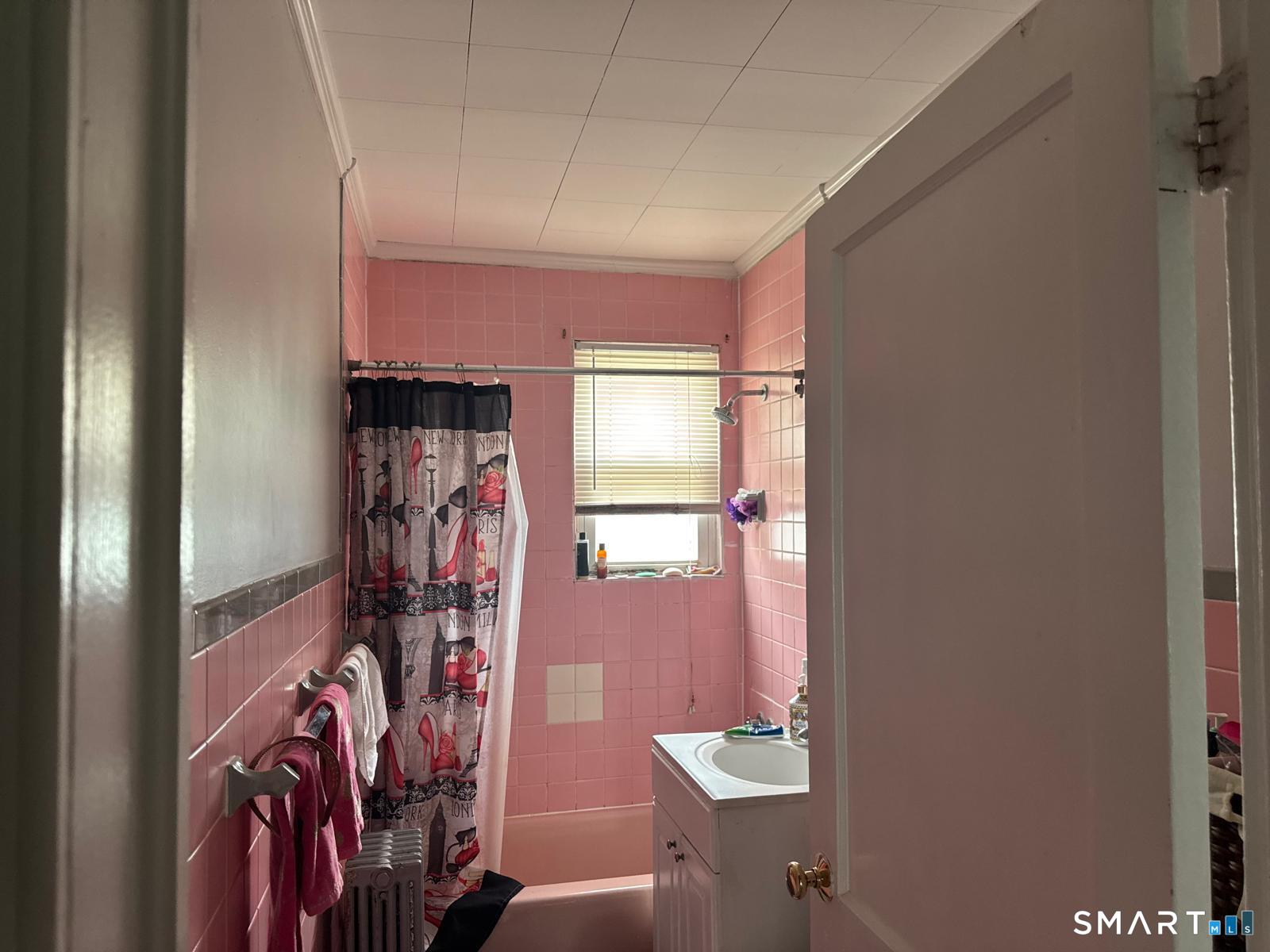 15 Rose Street, Unit 2 Stamford, CT 06906 - Photo 8 of 8