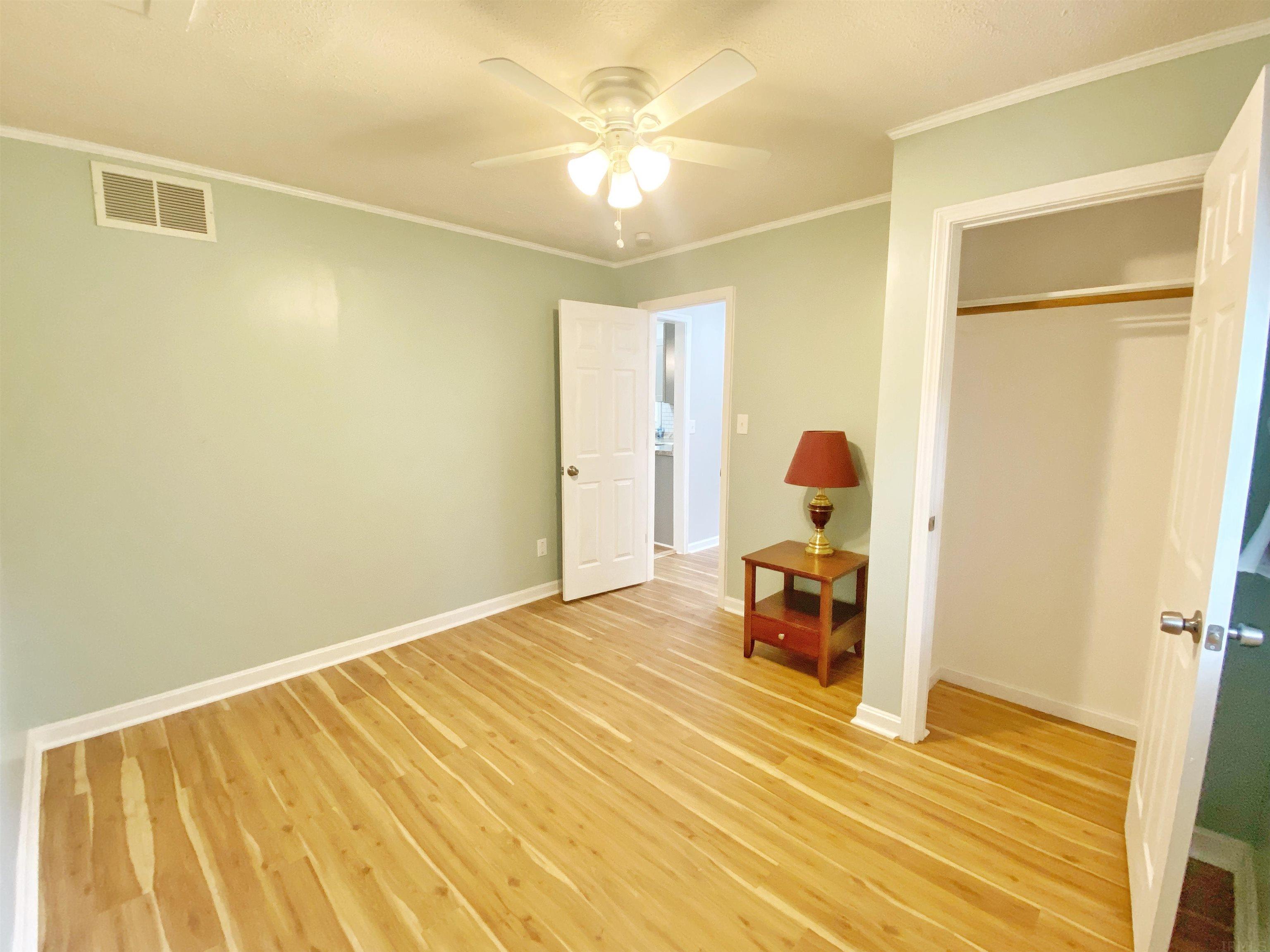 11617 Boberg Road Evansville, IN 47712 - Photo 9 of 25 Gallery Image 9