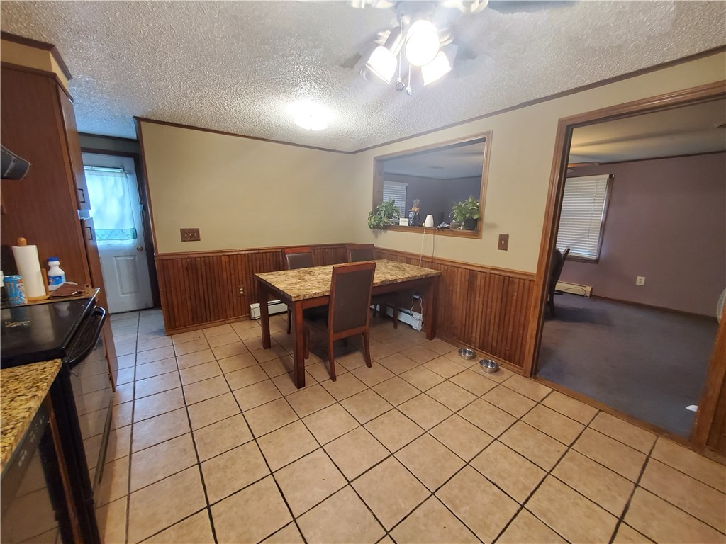52 Whipple Road Smithfield, RI 02917 - Photo 5 of 20