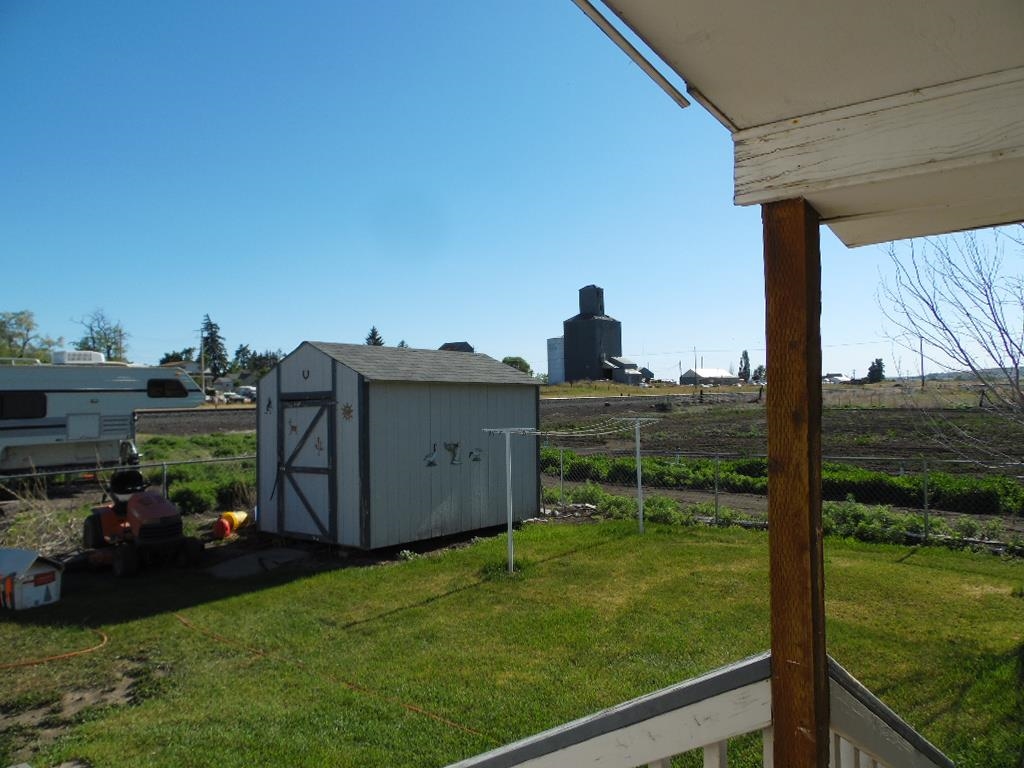 209 North F Street Sprague, WA 99032 - Photo 18 of 23